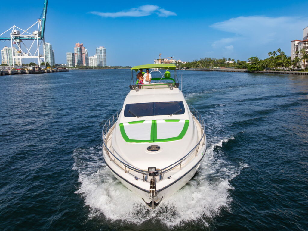 70ft Aicon Green Hulk Yacht Rental Miami 4 %Miami Yacht Rentals%